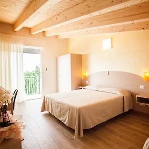 Paris Hotel Sottomarina